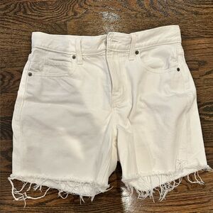 Old Navy High Rise Slouchy Frayed Women Denim Shorts - 2
